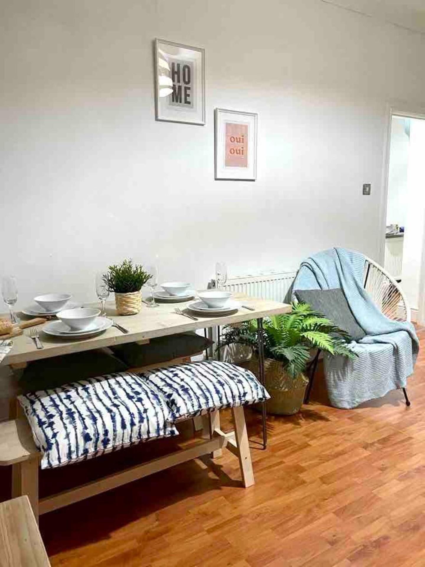 Gorgeous Spacious 2 Bedroom Home 10 Mins To City Gateshead Bagian luar foto